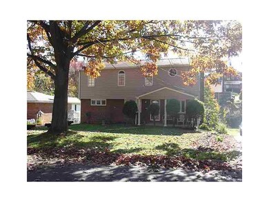 4509 Homeridge Dr, Homestead, PA 15120 - photo 2