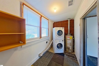 455 E Georgia St, Woodruff, SC 29388 - photo 7