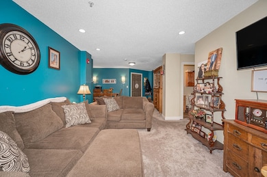 200 Market St unit 3409, Lowell, MA 01852 - photo 6