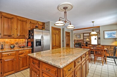 40 Highland Farms Dr, Bedford, NH 03110 - photo 6