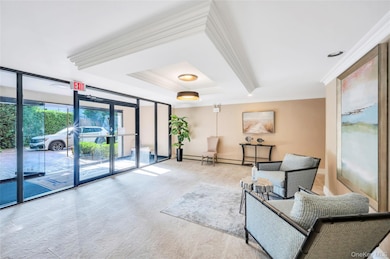 11 Wooleys Ln E unit 3A, Great Neck, NY 11021 - photo 2