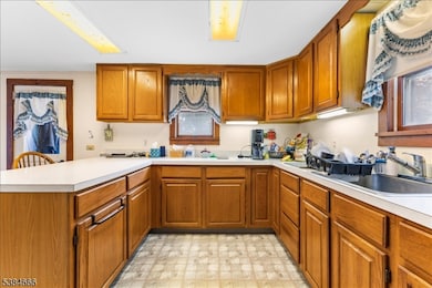 24 Locust Grove Rd, Franklin Township, NJ 08867 - photo 5