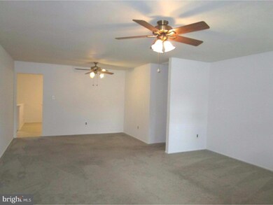 23 Oleander Ct, Mount Laurel, NJ 08054 - photo 3