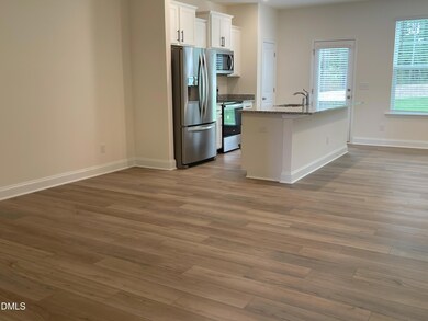 6404 Lady Eliza Ln, Raleigh, NC 27610 - photo 5