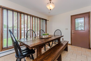 2610 Clover Dr Grand Forks ND-print-006-