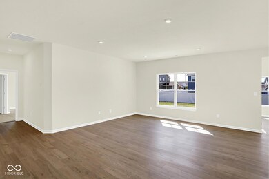 7097 Jackson Dr, Cumberland, IN 46229 - photo 6