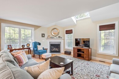 17 Hillside Ln, Newmarket, NH 03857 - photo 3