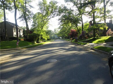 122 Ashford Rd, Cherry Hill, NJ 08003 - photo 4