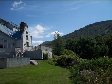 C11336 Lodge Rd unit C113, Lincoln, NH 03251 - photo 2