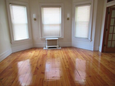 27 Salem St unit 2, Springfield, MA 01105 - photo 5