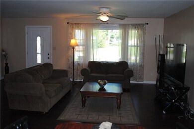 3032 Griffa Ave, Columbus, IN 47203 - photo 7