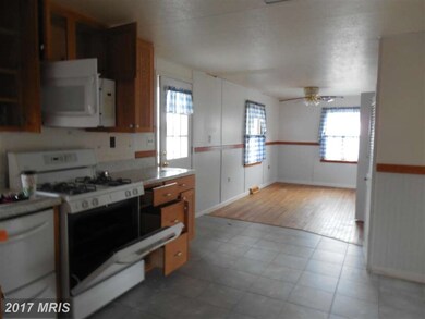 41460 Charles St, Leonardtown, MD 20650 - photo 2