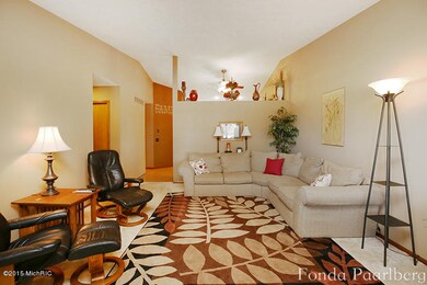 665 Amberwood Dr SW unit 57, Byron Center, MI 49315 - photo 3