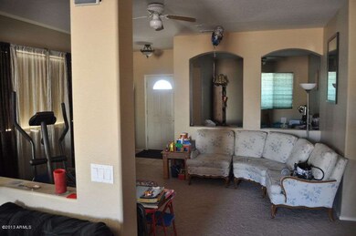 Living room 1