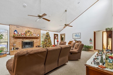 130 Merriman Pkwy, Sherman, TX 75090 - photo 5