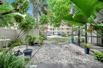 132 S Cypress Rd unit 518, Pompano Beach, FL 33060 - photo 3