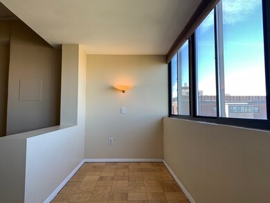 9 Hawthorne Place unit 17B, Boston, MA 02114 - photo 5