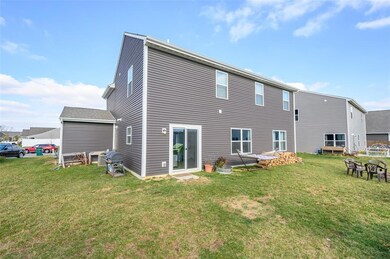 1582 Woodside Cir, Franklin, IN 46131 - photo 3