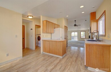 13503 NE 89th St, Vancouver, WA 98682 - photo 7