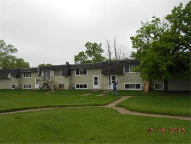 Courtyard view of townhouse front