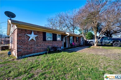 306 E Avenue B, Copperas Cove, TX 76522 - photo 2