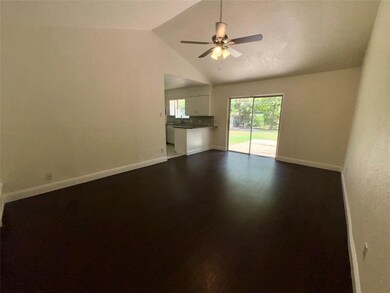 6513 Vega Dr, Fort Worth, TX 76133 - photo 3