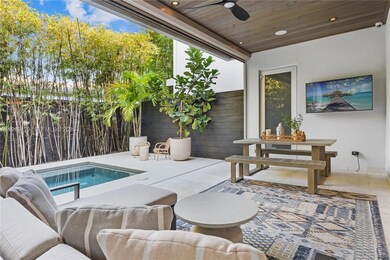 3075 Blaine St unit 3075, Miami, FL 33133 - photo 2