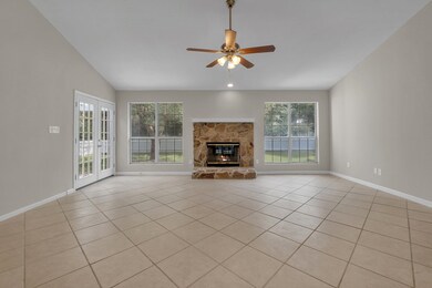 200 Bay Pine Dr, Crawfordville, FL 32327 - photo 4