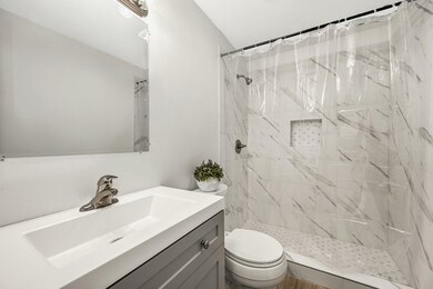 538 Coronation Dr, Franklin, MA 02038 - photo 6