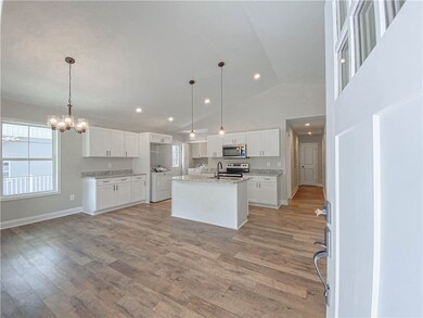 521 S Lovingood Ave, Walhalla, SC 29691 - photo 6