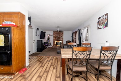 44512 N Tabler Ave, Lancaster, CA 93535 - photo 5