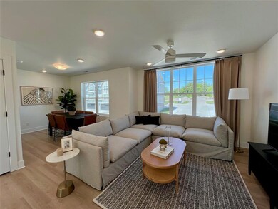 4472 154th St, Urbandale, IA 50323 - photo 4