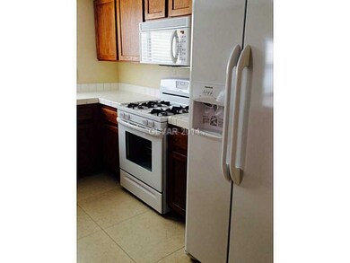 3024 Ocean View Dr, Las Vegas, NV 89117 - photo 4