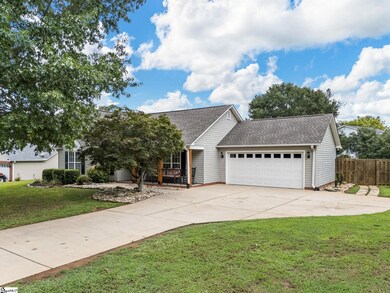 111 Bernice Snow Rd, Greer, SC 29651 - photo 3