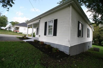 487 N Main St, Harrodsburg, KY 40330 - photo 4
