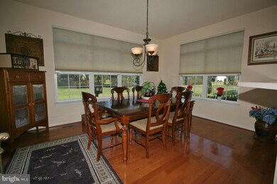 968 Shannon Dr N, Greencastle, PA 17225 - photo 5