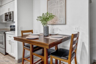 07-Casual Dining