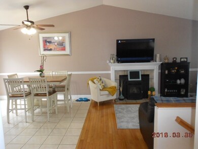 21 Benson St, Worcester, MA 01604 - photo 5