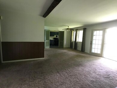 Living Rm - 3 br unit