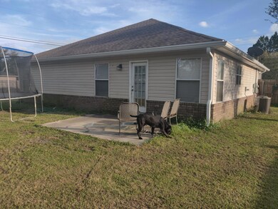 93118246_604571440404552_230349763924249