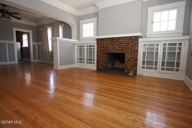 2731 Aurora Ave, El Paso, TX 79930 - photo 2