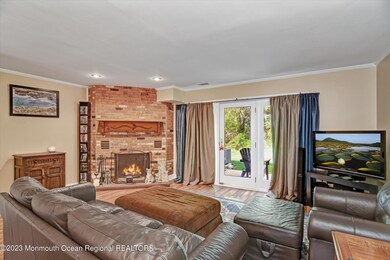 05-Living Room