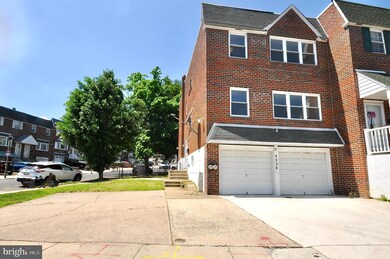 4254 Lyman Dr, Philadelphia, PA 19114 - photo 2