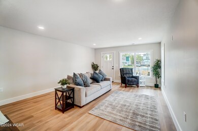 2020 W Elm (6)