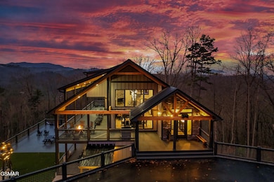 3382 Flintlock Ln, Pigeon Forge, TN 37862 - photo 3