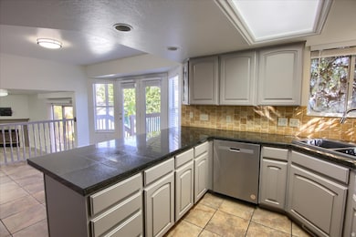 9941 Birnam Woods Way, South Jordan, UT 84095 - photo 7