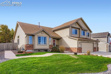 6718 Barrel Race Dr, Colorado Springs, CO 80923 - photo 2