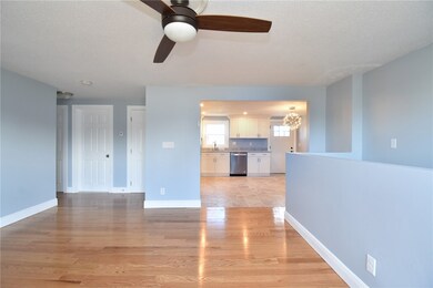 414 Dover Ave unit 416, Riverside, RI 02915 - photo 6
