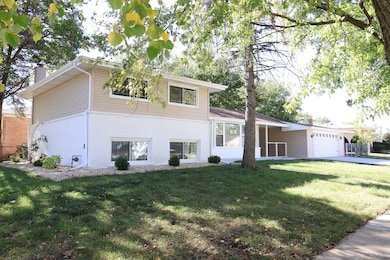 4401 Adele Ln, Oak Forest, IL 60452 - photo 3