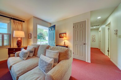 207 N Dewey St, Auburn, IN 46706 - photo 3